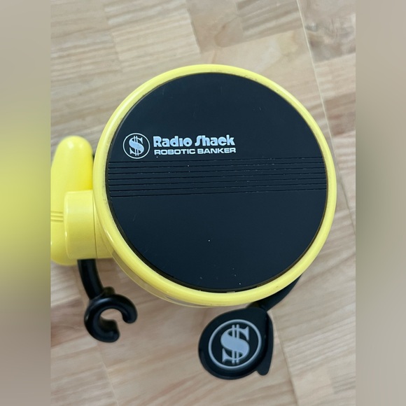 Radio Shack Robotic Banker Robie Vintage Electronic Animated Coin Bank Works! - Picture 8 of 12